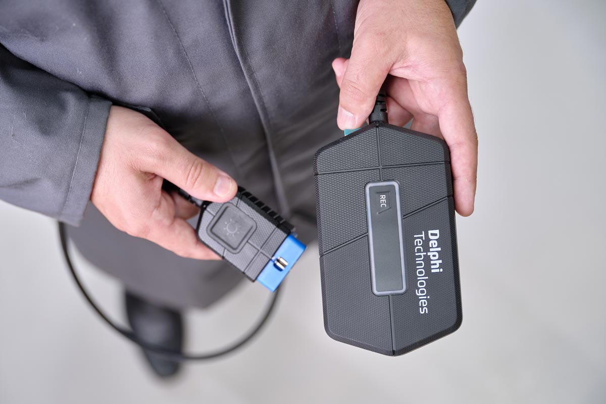 Delphi named Diagnostic Equipment Manufacturer of the Year AutoScene